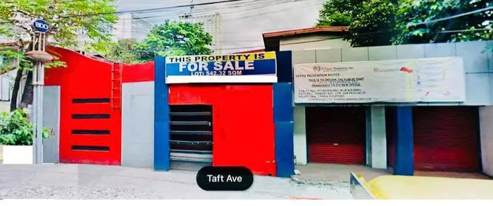 Commercial Building in Manila - photo 2