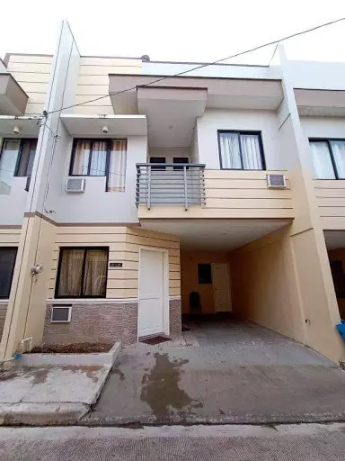 For Rent! Townhouse Inside Gated Subdivision in Bulacao