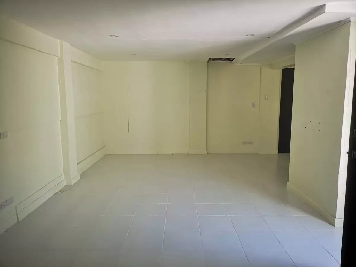 White Sand House and Lot for sale — House and Lot in M.L. Quezon National Highway, Maribago, Lapu-Lapu City — Photo 5