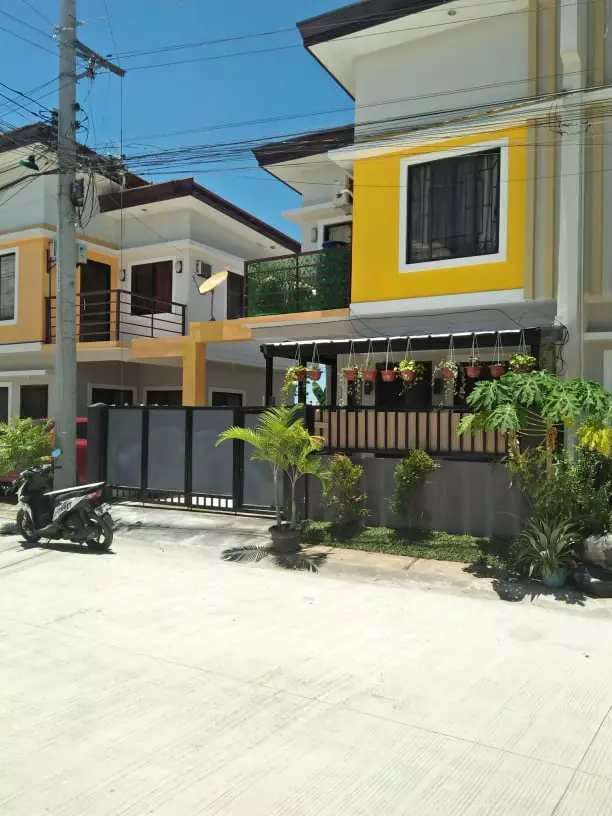 House and Lot For Sale Fully Furnished unit in Jugan Consolacion - photo 3