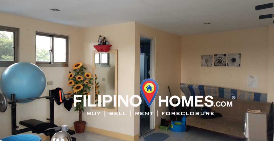 Modern House near Deped Pili CamSur — House and Lot in Pili, Camarines Sur, Philippines — Photo 6