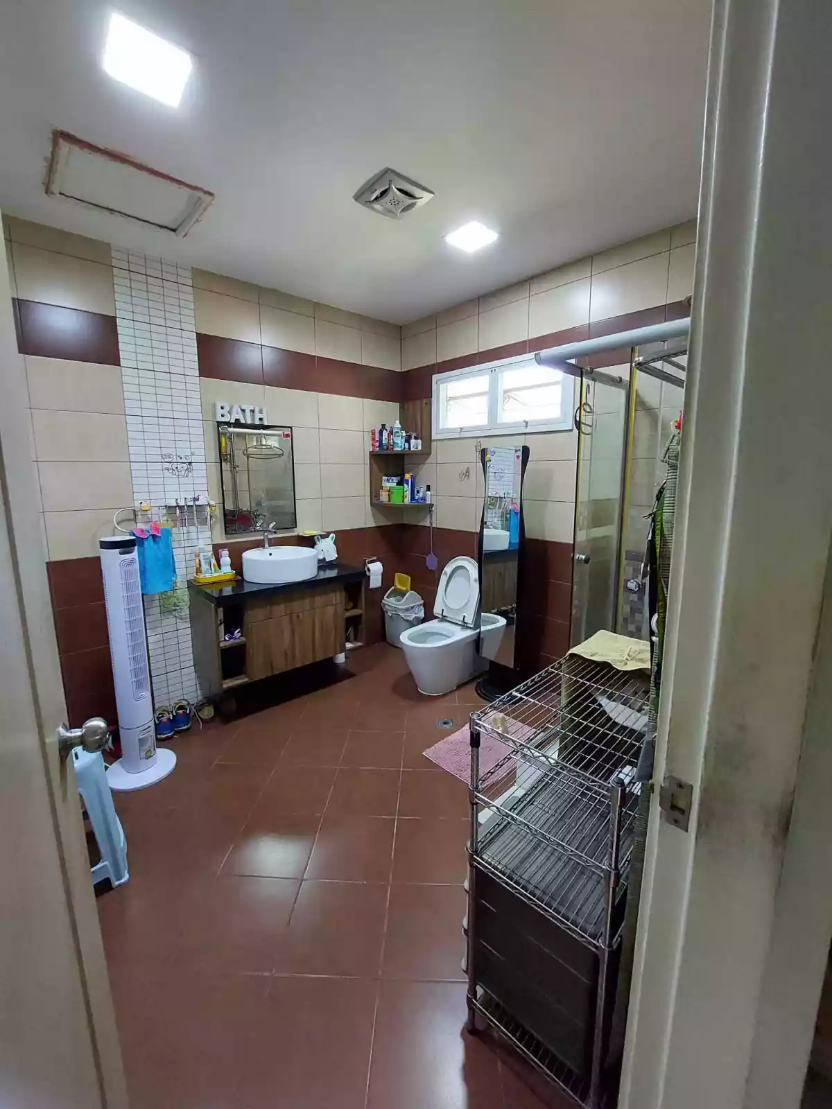 Open photo 15 of 21 — RUSH SALE HOUSE AND LOT!!!