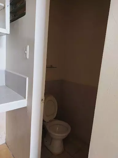 Affordable Townhouse for Sale in Mactan — Townhouse in Bgy, Fuentes Road, Lapu-Lapu City — Photo 7