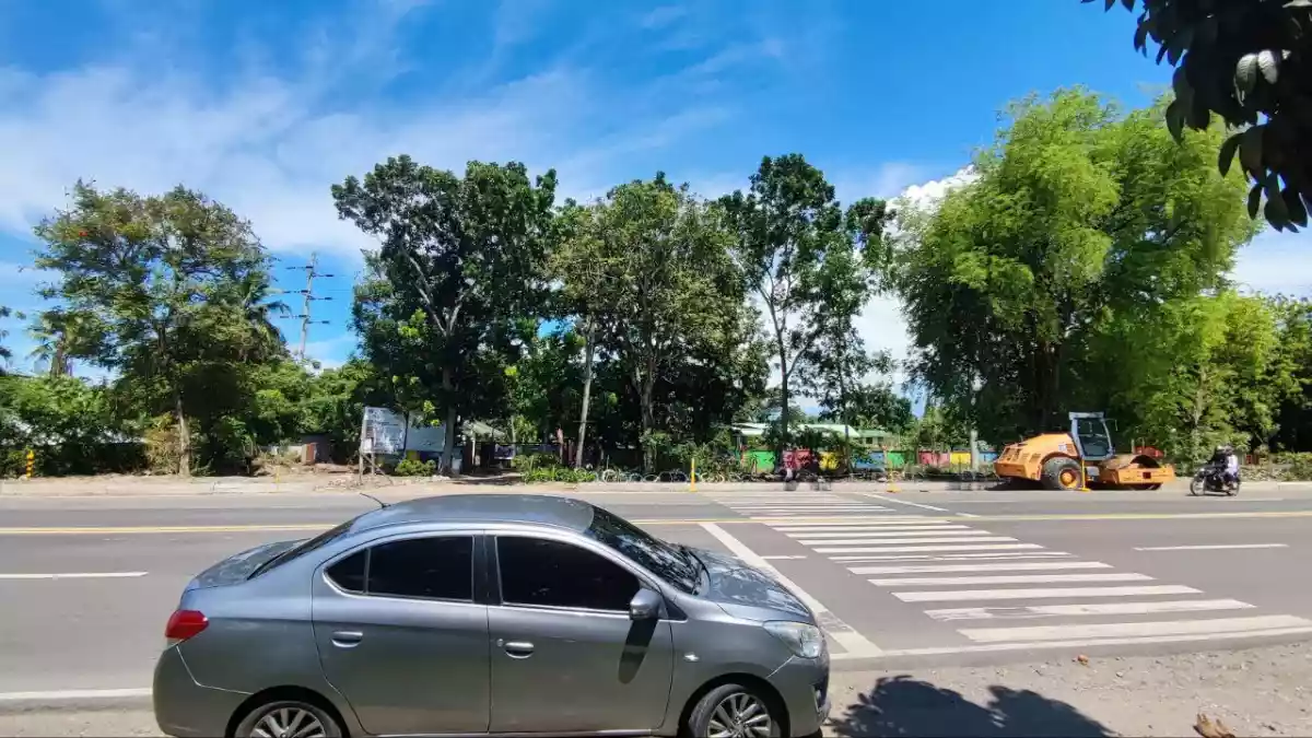 Commercial/Residential along with National highway - photo 6