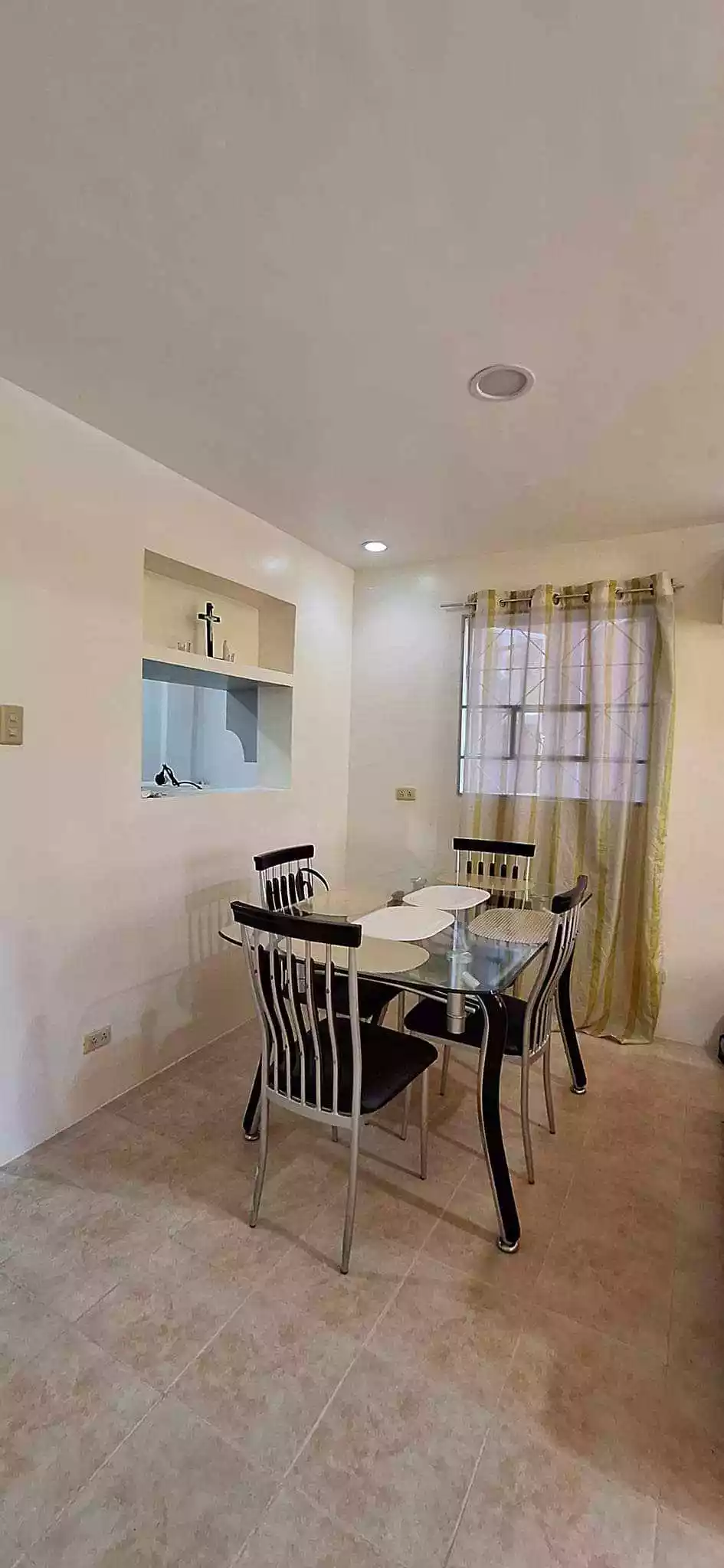 TWO-STOREY HOUSE FOR RENT - photo 6