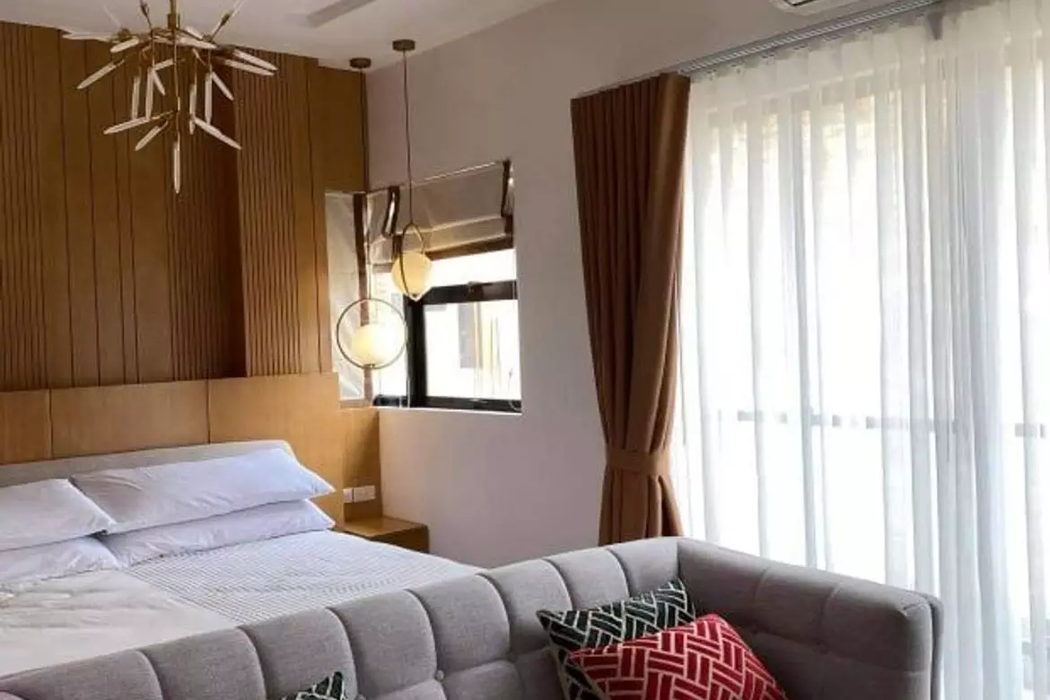Open photo 13 of 17 — Modern House and Lot in Tubod Minglanilla with Swimming Pool