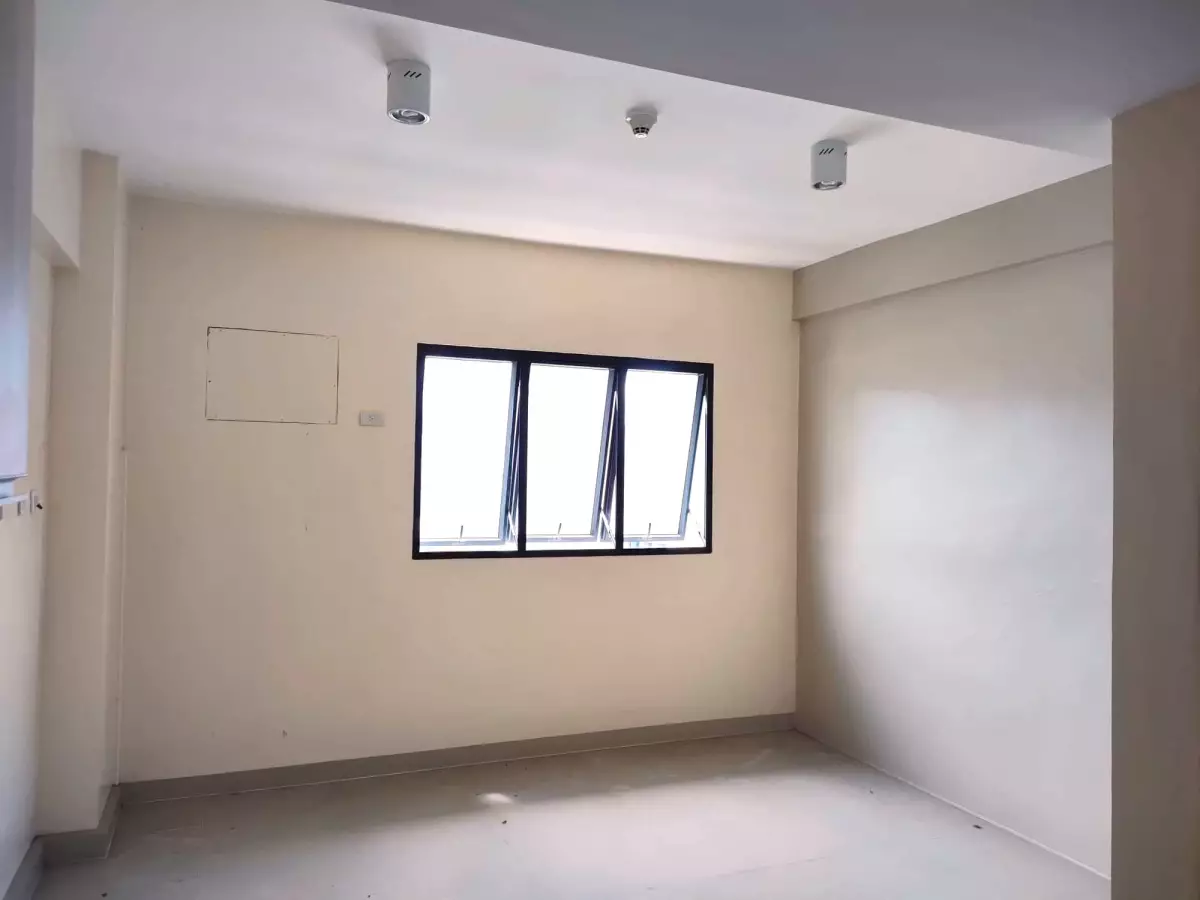 EAGLES NEST STUDIO UNIT FOR SALE — Studio in Mandaue City, Philippines — Photo 2