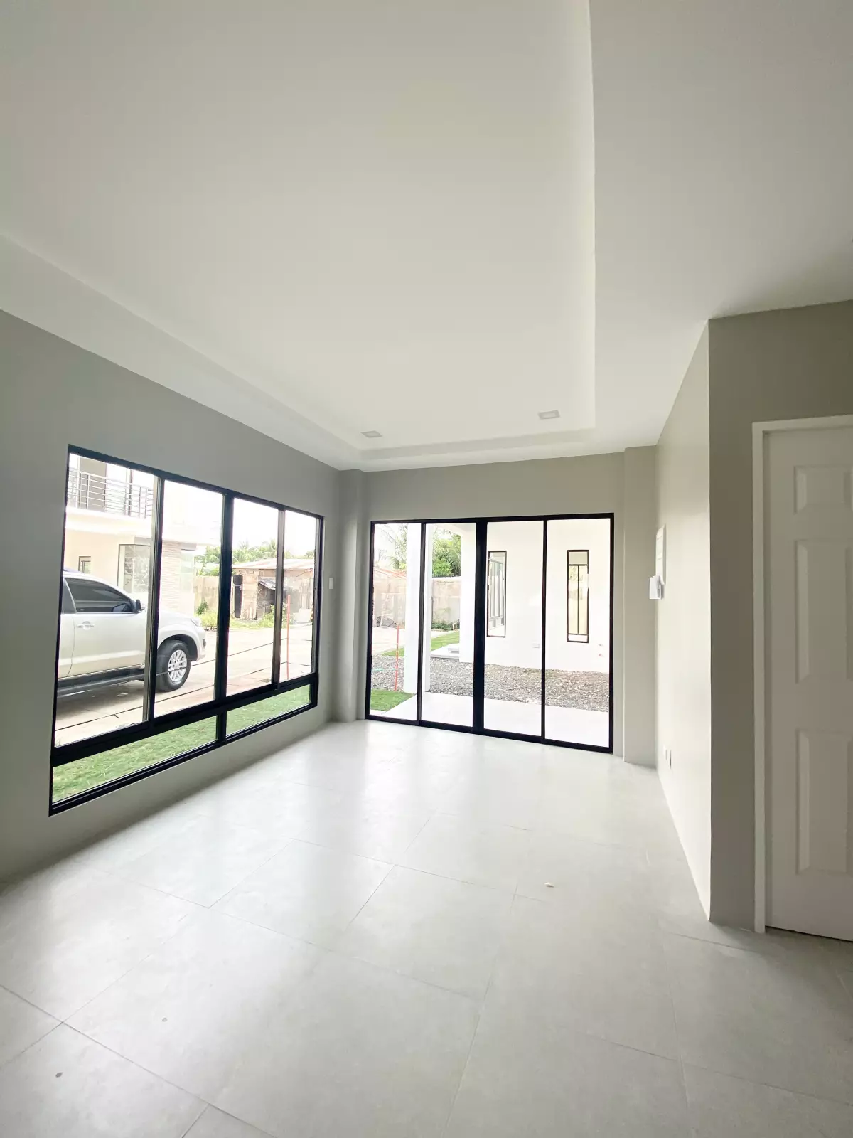 4Bedroom House and Lot at Sola Dos  - photo 3