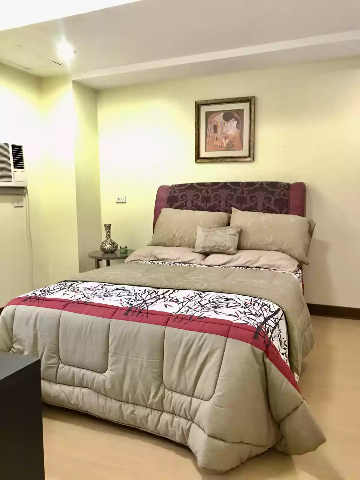 Two Bedrooms For Sale Woodcrest Residence Guadalupe Cebu City — 2 Bedrooms in Guadalupe, Cebu City, Guadalupe — Photo 2