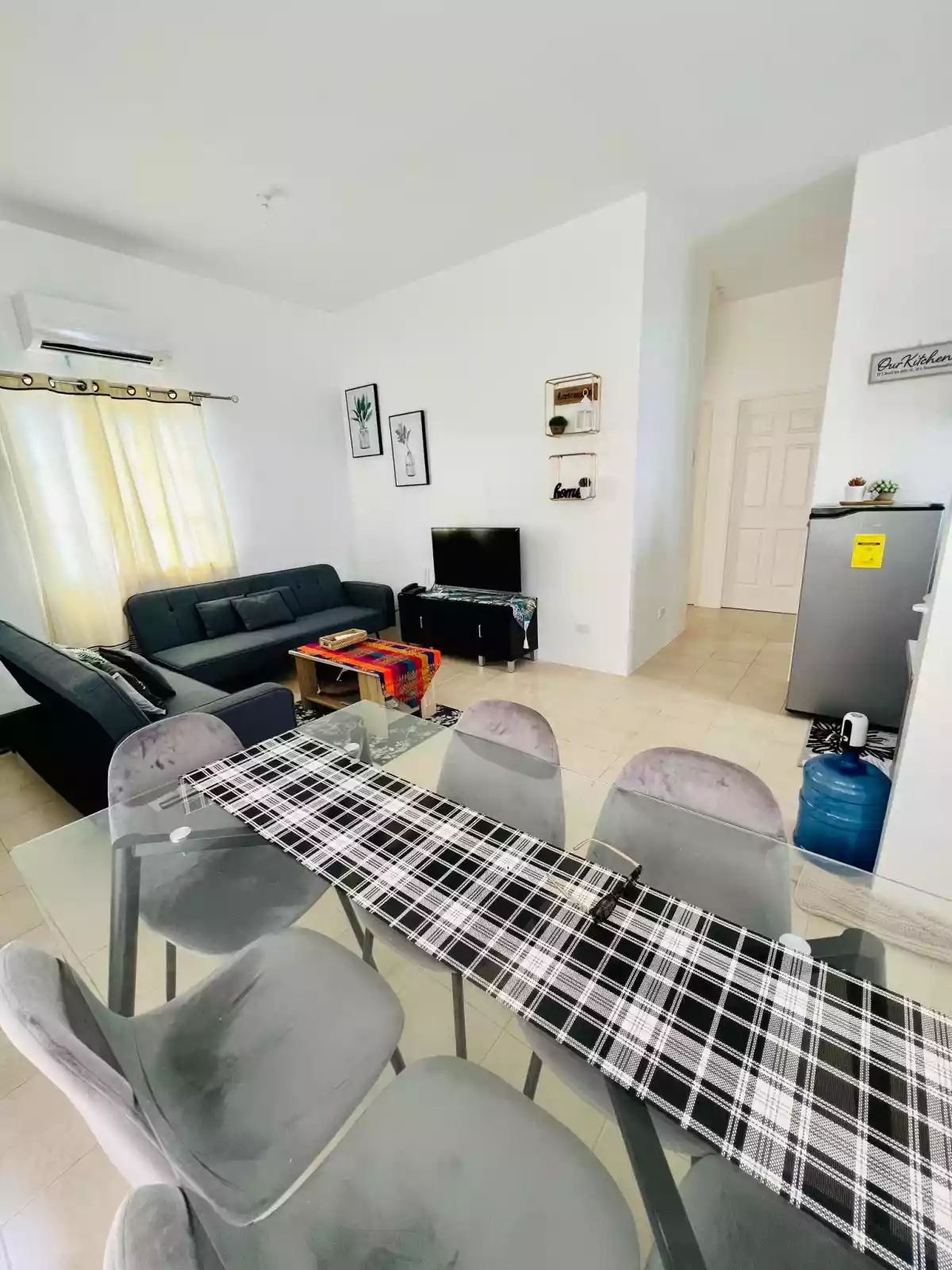 Open photo 11 of 19 — 3 bedroom, 1 toilet and 1 bath, Fully-Furnished