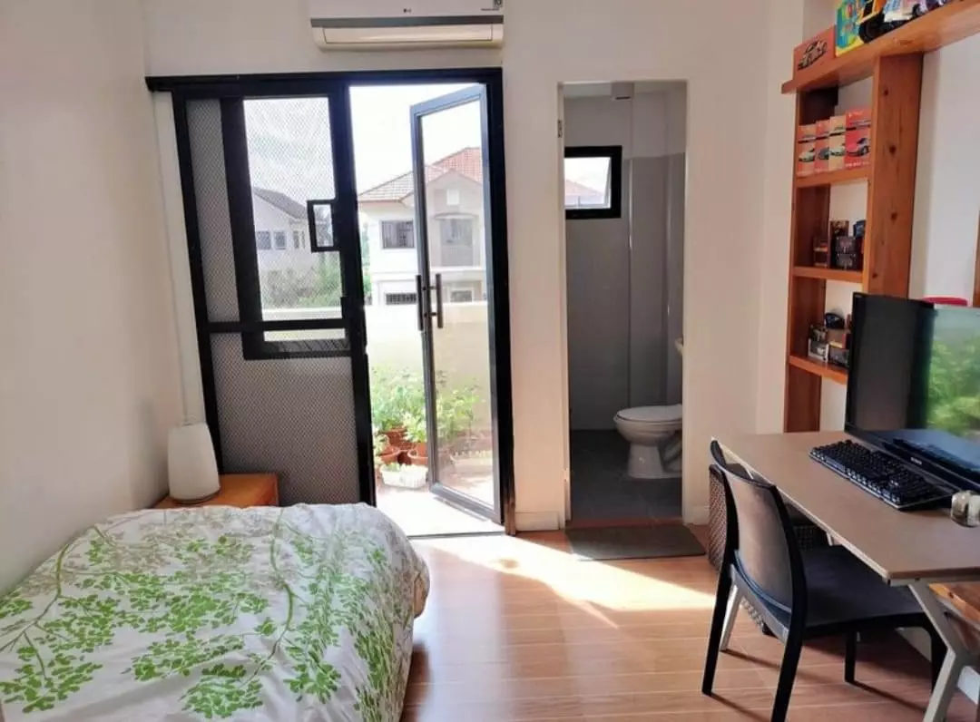 Open photo 11 of 11 — For Sale Italian Inspired House and lot in Fonte Versailes