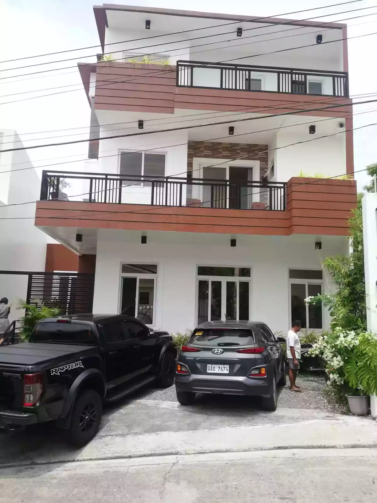 Semi Furnished Single Detached in Newtown Estates Pardo