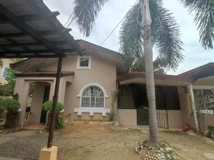 Titled House & Lot - photo 6