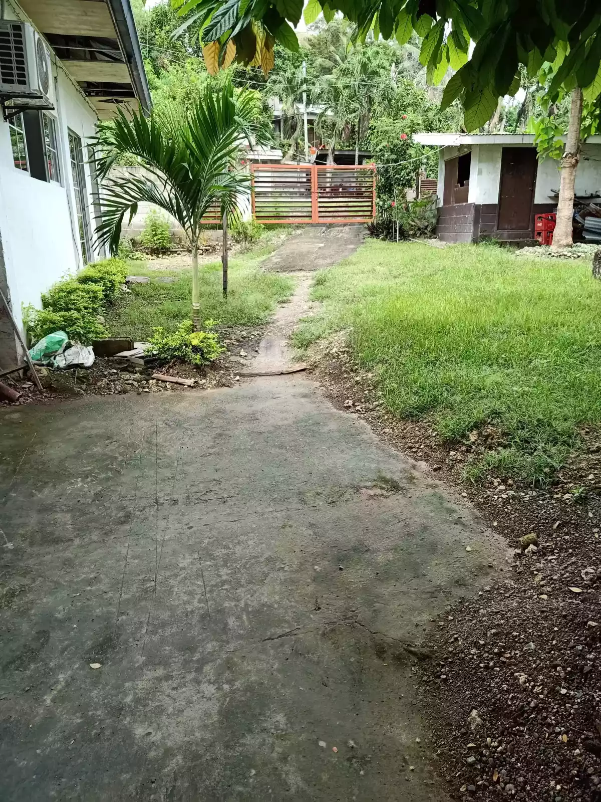 House and lot - photo 7