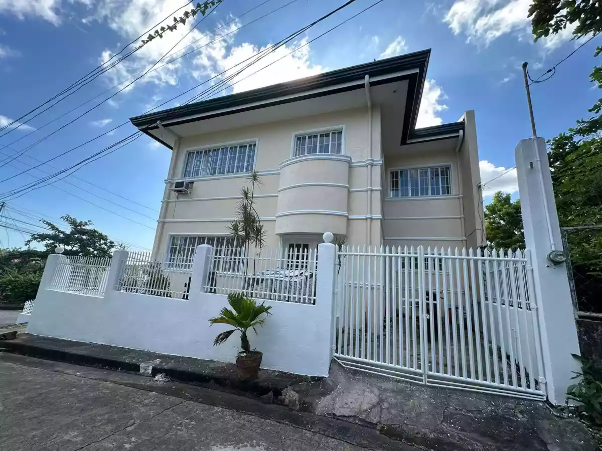 Single detached House &lot and 2 parcels of lot only For Sale - photo 3