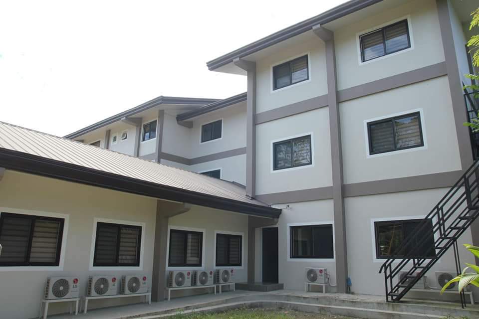 Open photo 16 of 19 — MARFORI COMMERCIAL BUILDING RUSH SALE!