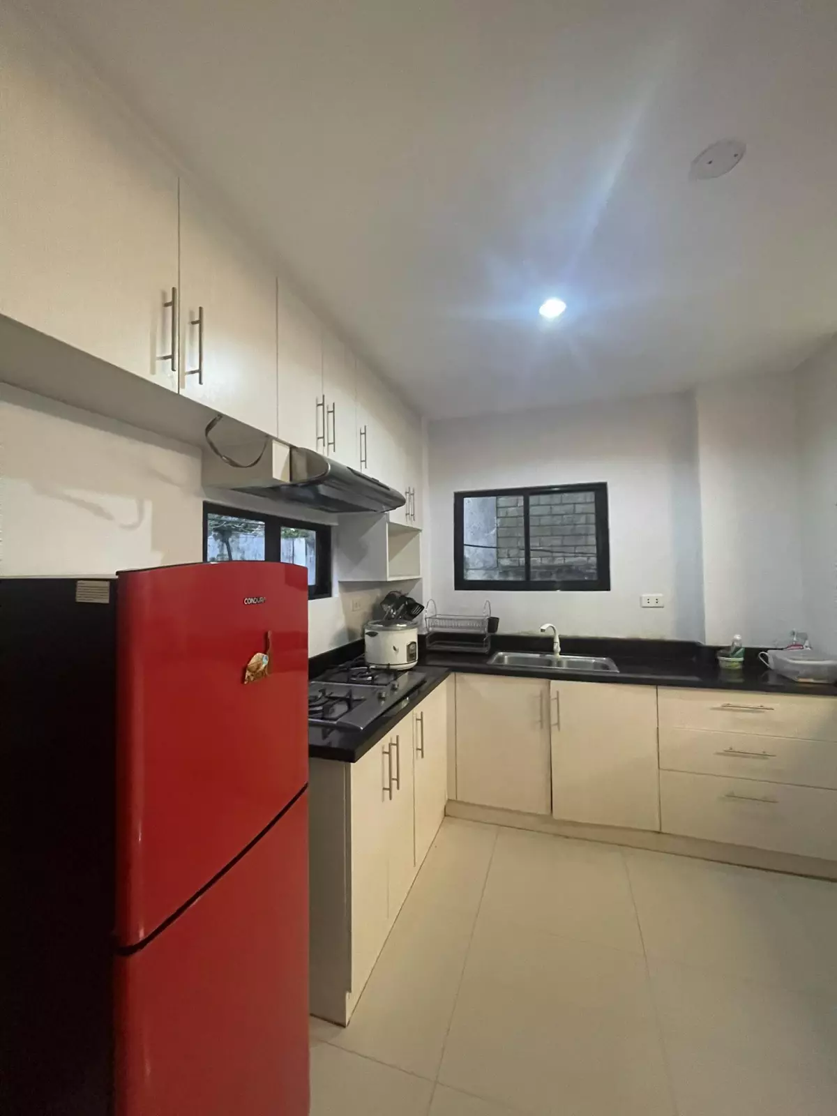 3BR HOUSE FOR RENT IN METROPOLIS SUBDIVISION NEAR CIS IN PIT-OS  - photo 4
