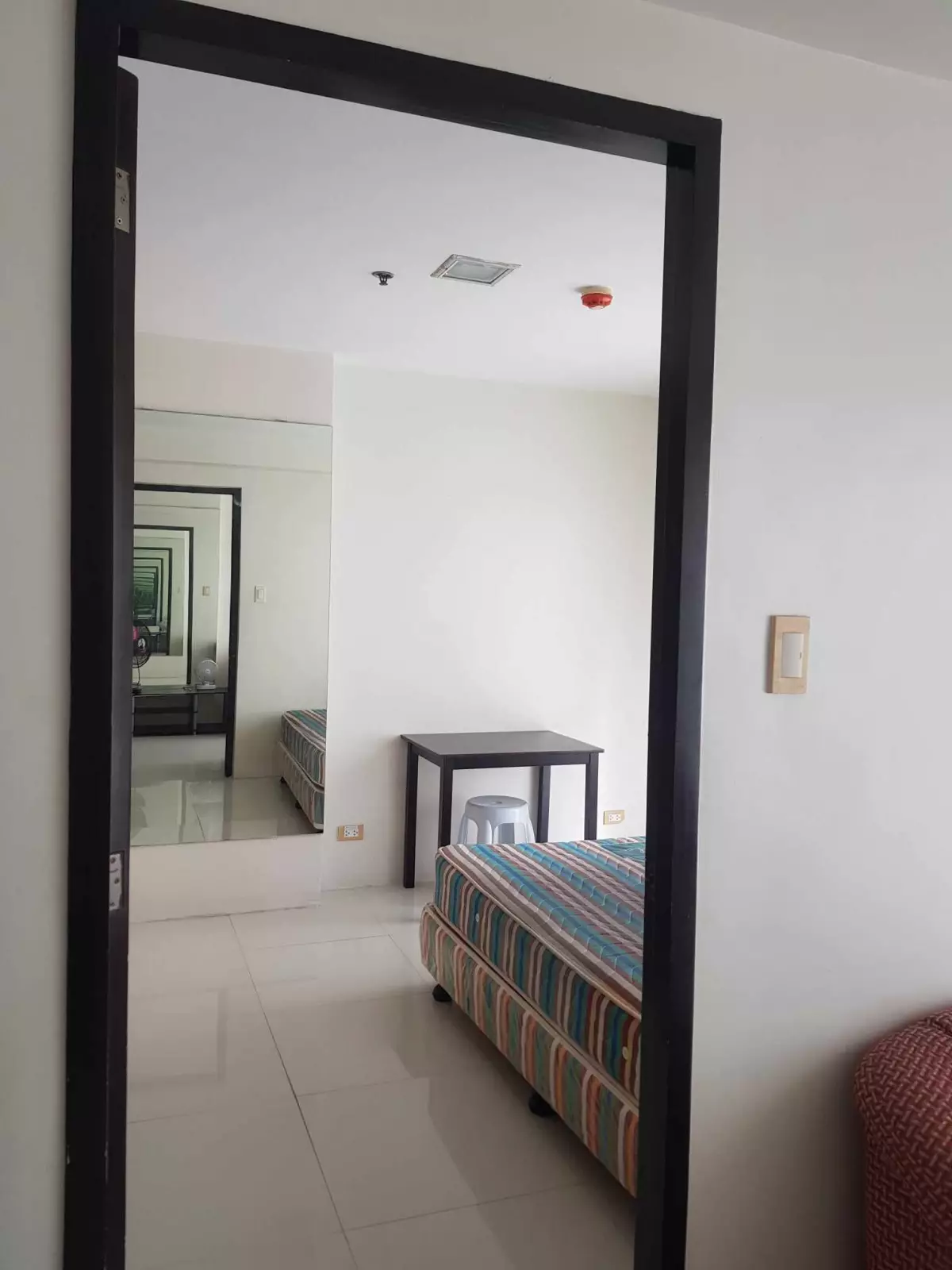 1-Bedroom Condo Unit For Sale or Rent at Bamboo Bay Community in Mandaue City — 1 Bedroom in Hernan Cortes Street, Mandaue City, Central Visayas — Photo 5