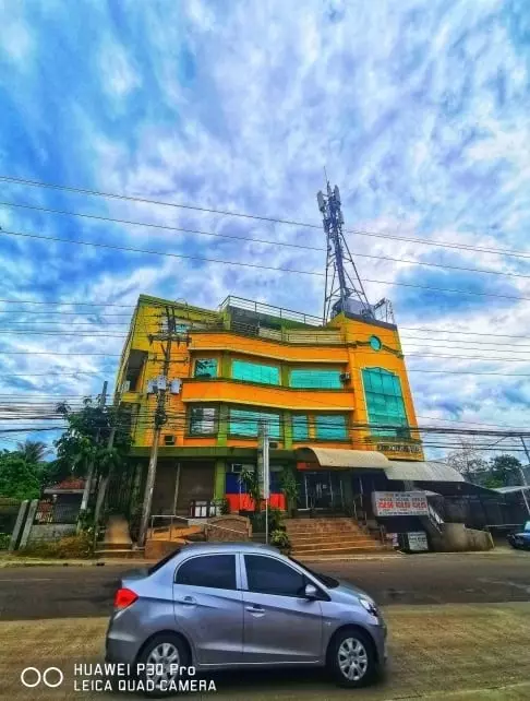 PROPERTY FOR SALE IN ULAS 