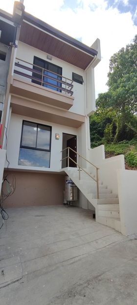 Titled Property — House and Lot in Cebu City, Cebu, Philippines — Photo 5