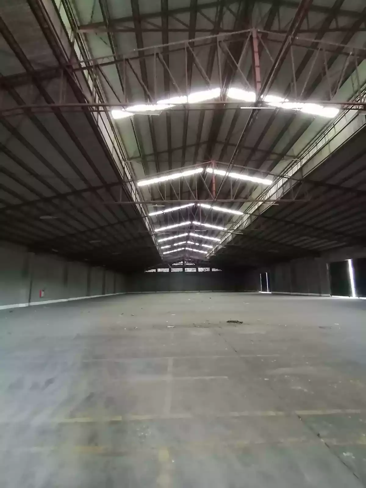 WAREHOUSE FOR RENT 3,400 SQM - photo 5