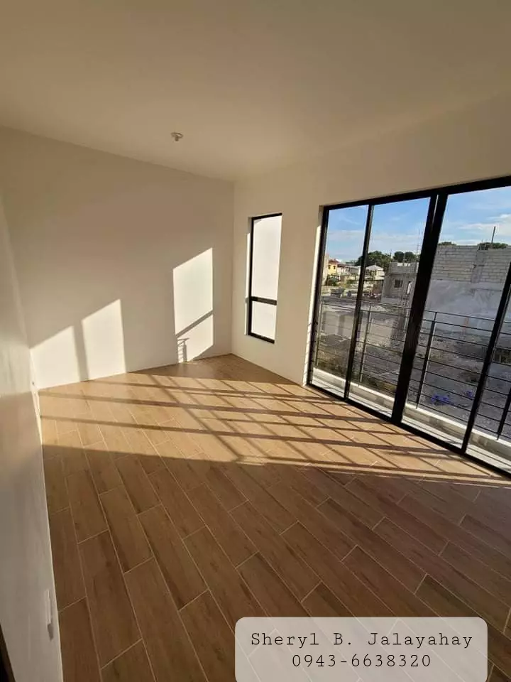 Townhouse for assume  - photo 7