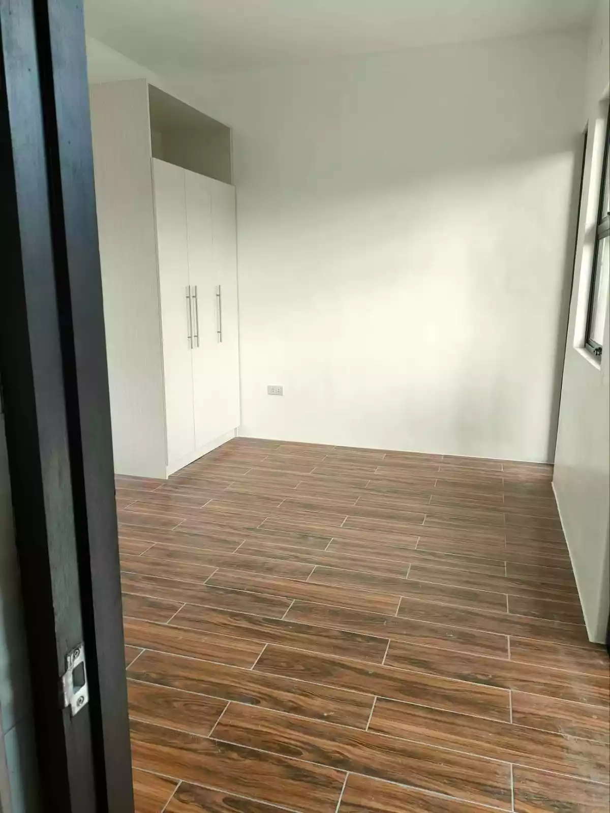 Open photo 13 of 14 — Emerald Townhouse - Minglanilla Highlands Phase 1