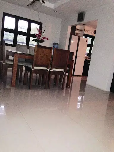 Elegant House and Lot — House and Lot in Cebu City, Cebu, Philippines — Photo 6