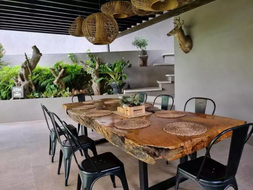 Open photo 14 of 15 — Events Place in Metro Tagaytay, Overlooking Taal