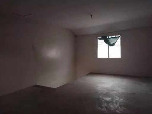 Very sacrifice sale house & lot - photo 6