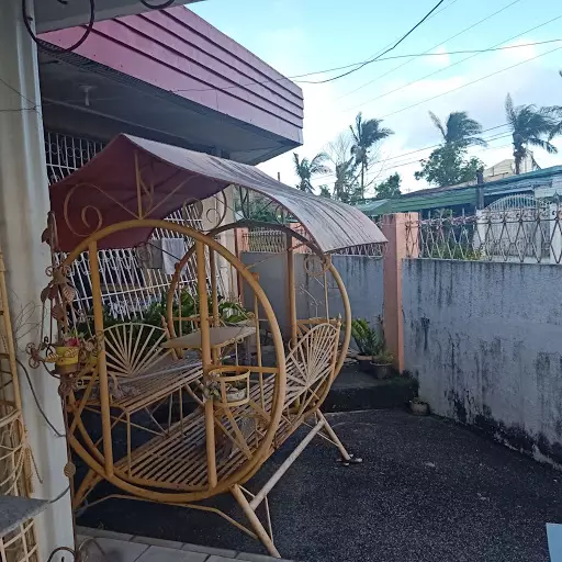 House and Lot Fully Furnished Corner with Car — House and Lot in Naga, Camarines Sur, Philippines — Photo 6