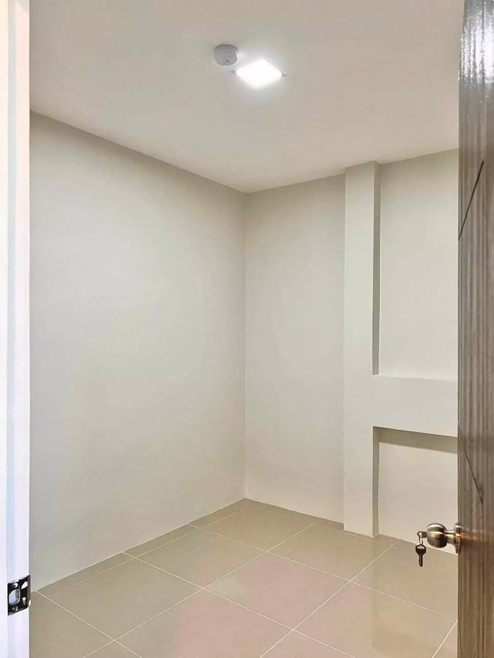 Brand New Modern House & Lot CLEAN TITLE - photo 4
