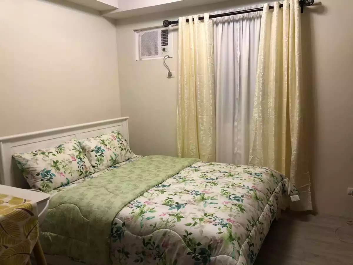 Fully Furnished Condo For Rent Mandaue City accesible to Airport - photo 7