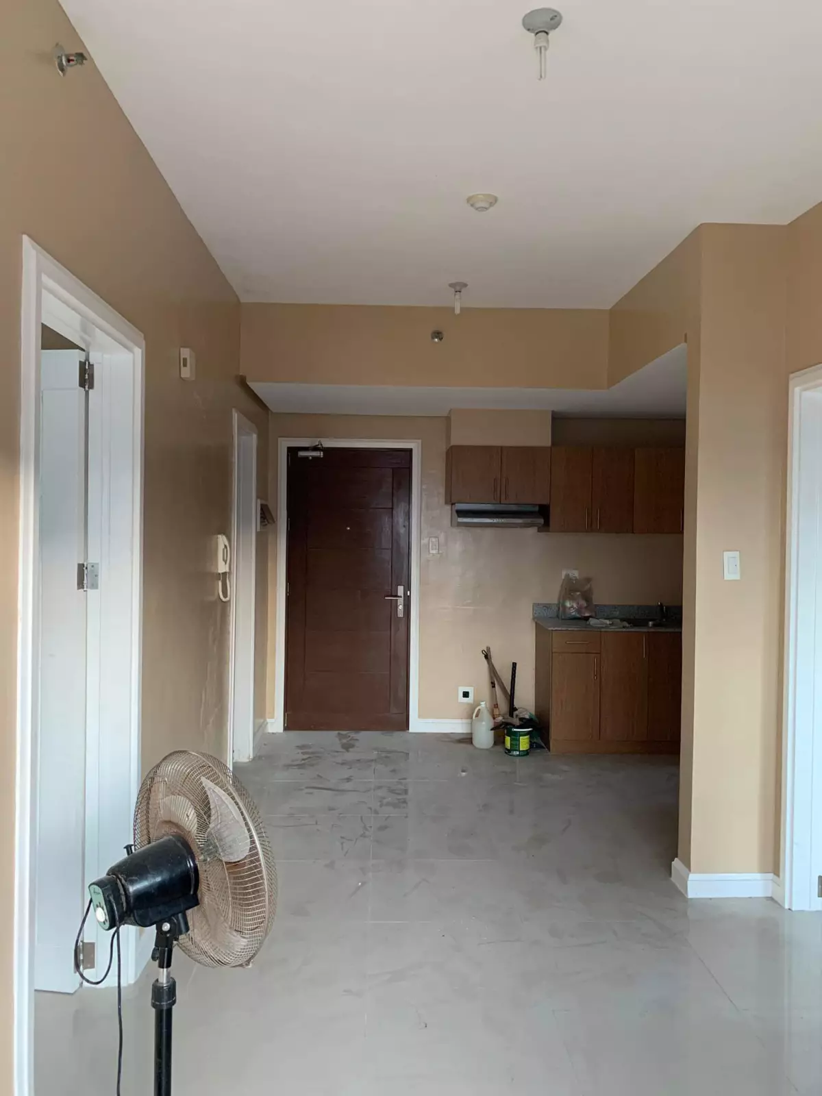 For Sale 2 Bedroom Condo in Lapu-Lapu — 2 Bedrooms in Lapu-Lapu City, Philippines — Photo 5