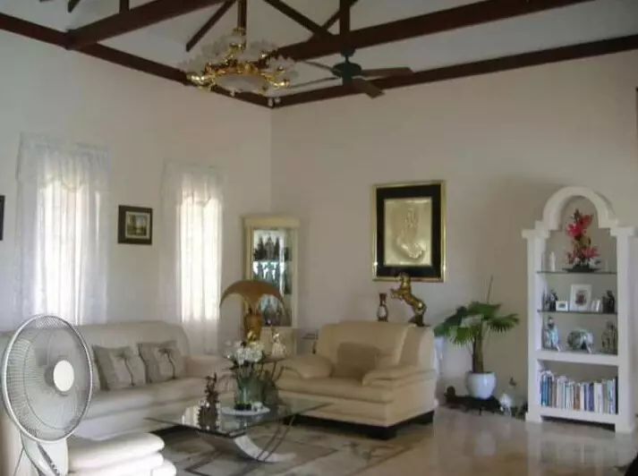 Beach area - photo 6