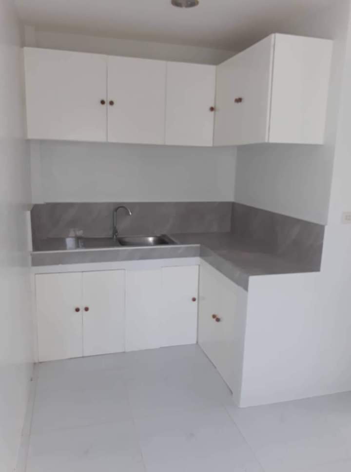 Newly renovated House and lot - photo 4