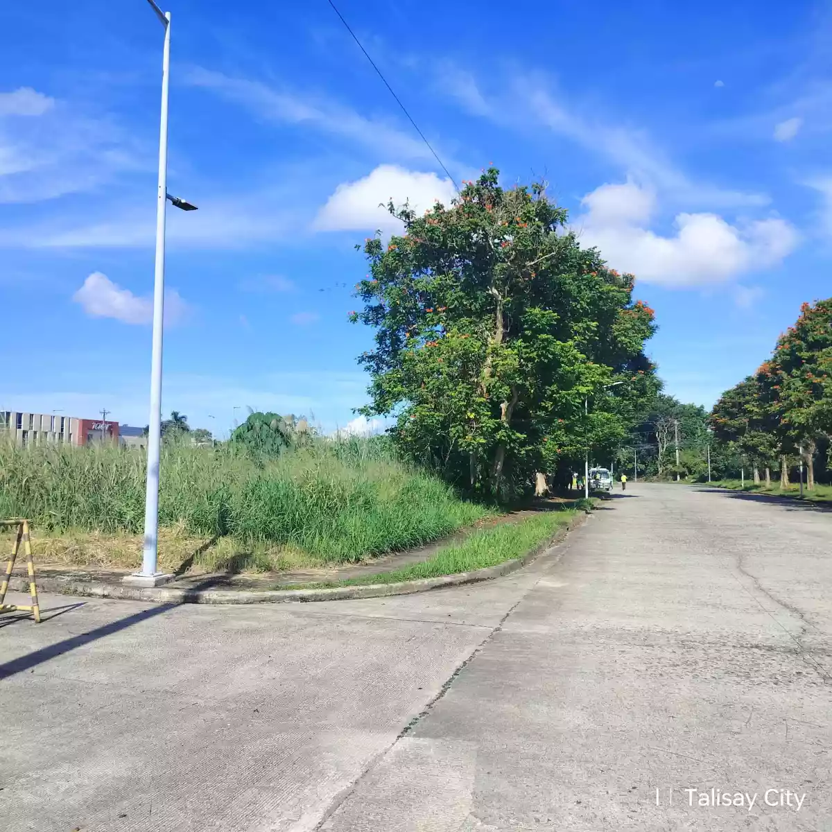 RUSH SALE! COMMERCIAL LOT IN AYALA NORTH POINT - photo 2