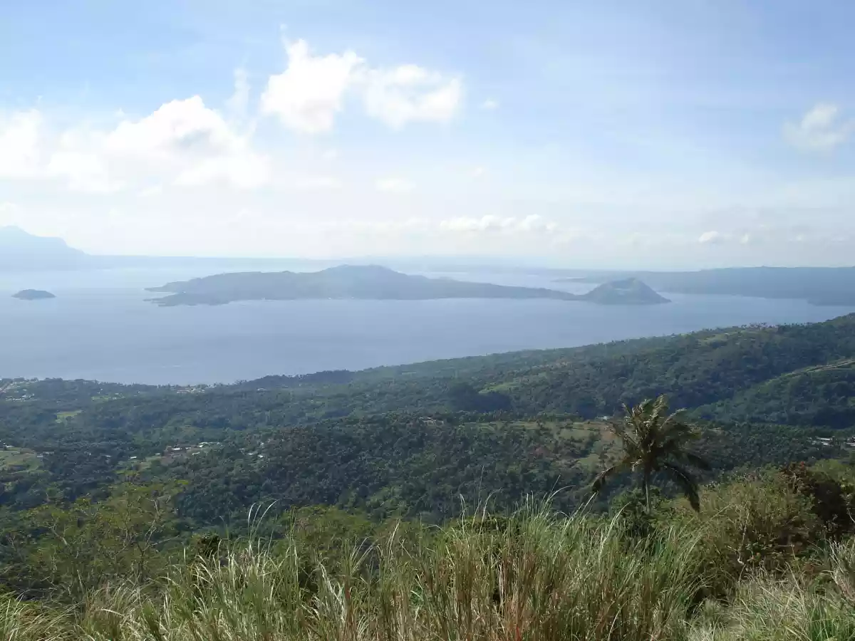18 Hectares Raw Land in Tagaytay — Industrial Lot in Tagaytay, Cavite, Philippines — Photo 4