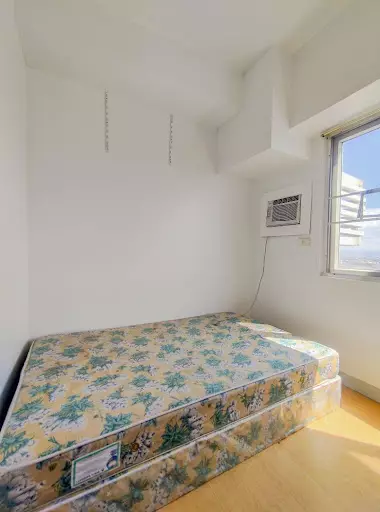 FOR LEASE | 1BR SEMI-FURNISHED UNIT at Ridgewood Towers — 1 Bedroom in Carlos P. Garcia Avenue, Taguig, Metro Manila — Photo 2