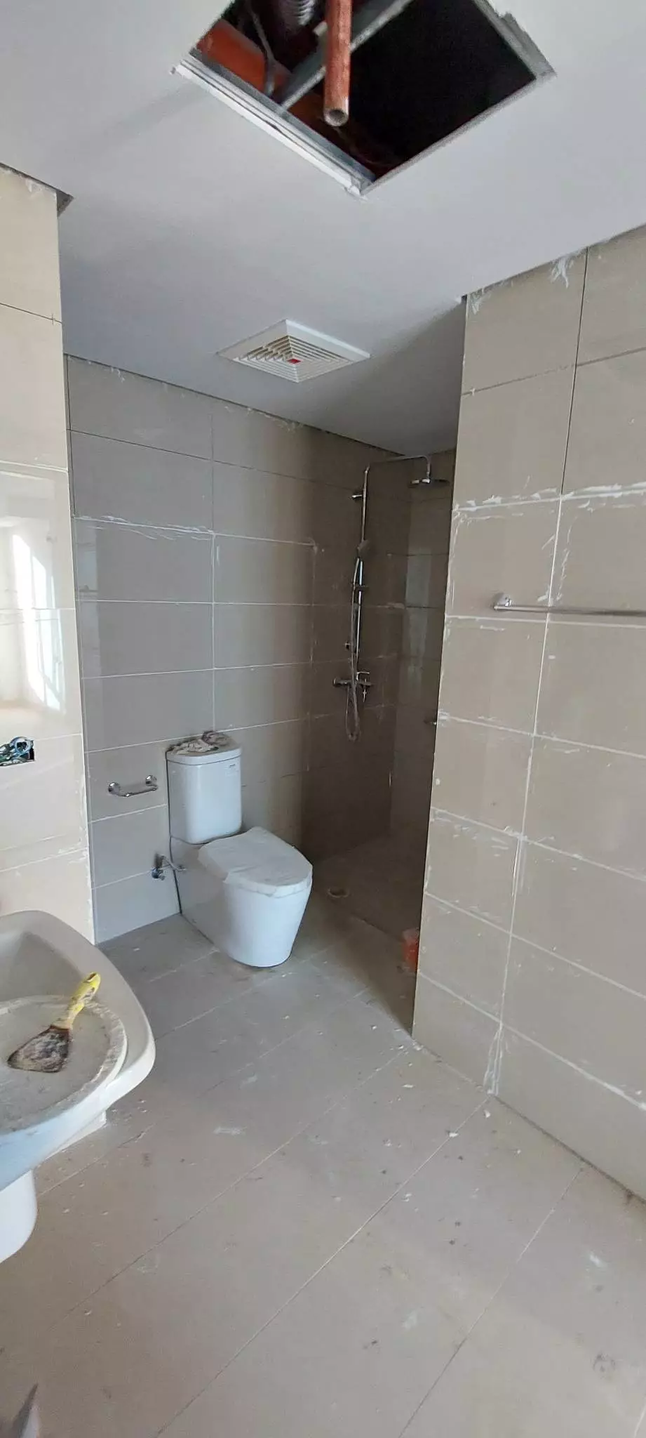 For Assume 1 Bedroom Unit Ready for Occupancy - photo 4