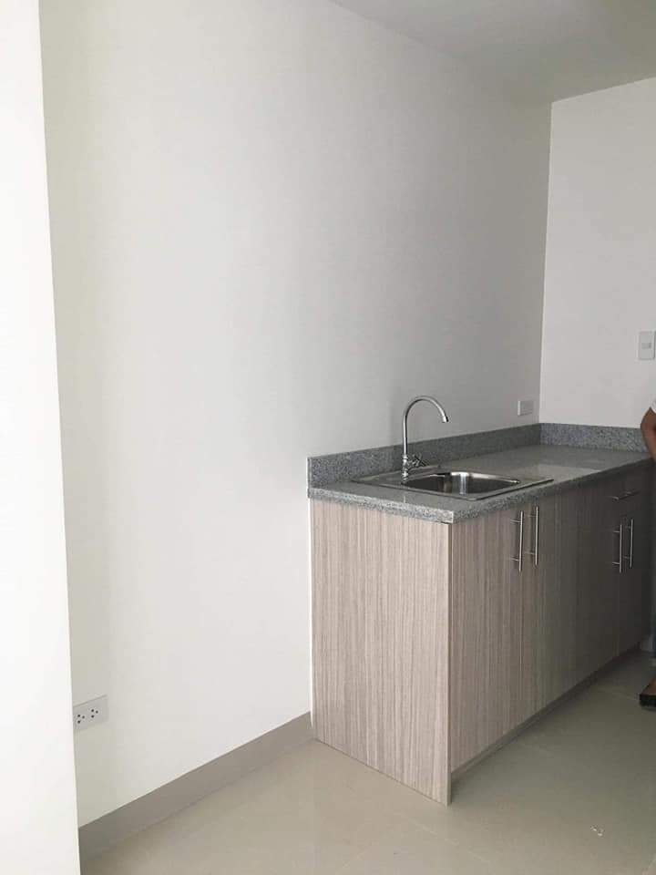 For Assume Casa Mira Towers Labangon - photo 4