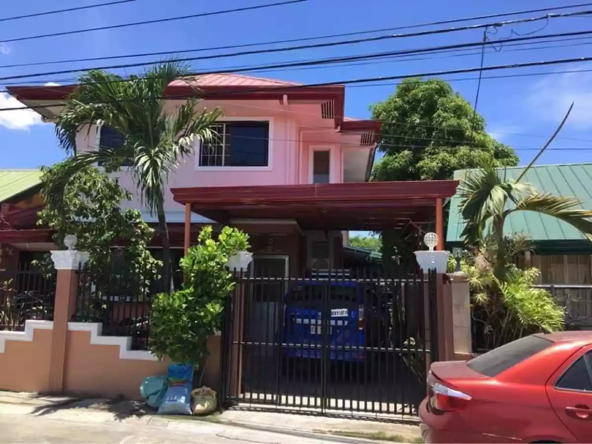 Villa Del Rio Mactan House For Sale — House and Lot in Babag II Road, Lapu-Lapu City, Cebu — Photo 2