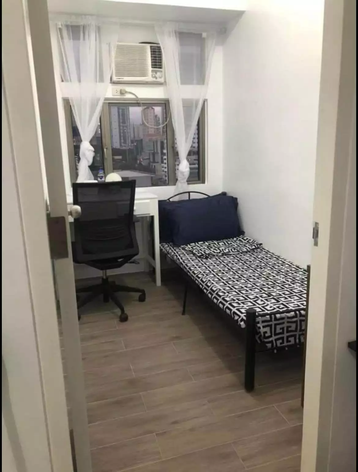 FOR SALE: Fully Furnished 2 Bedroom Condo in Little Baguio Terraces, San Juan City, Metro Manila — 2 Bedrooms in North Domingo Street, San Juan, Metro Manila — Photo 5