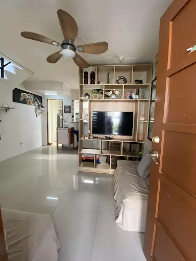 Open photo 12 of 16 — House and lot for rent