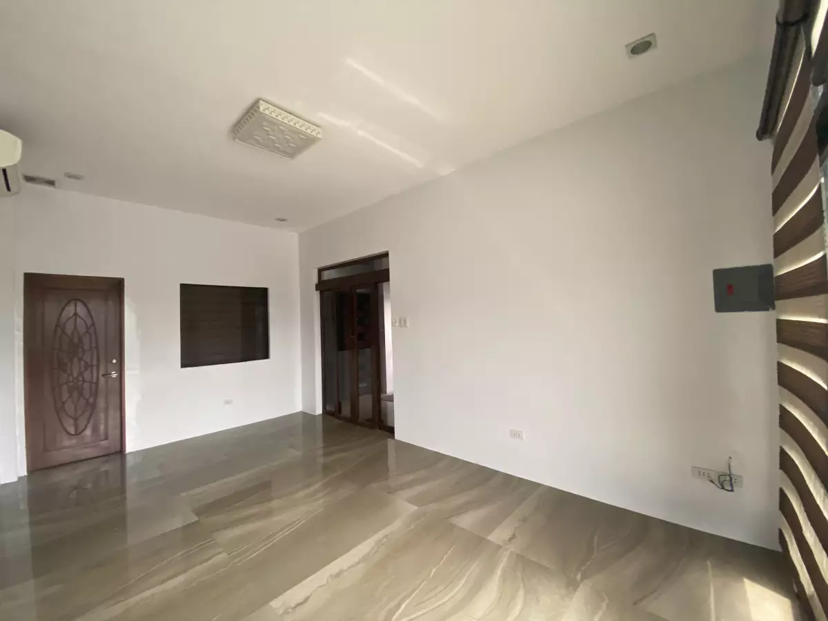 OFFICE SPACE FOR RENT — Office in General Santos City, South Cotabato, Philippines — Photo 3