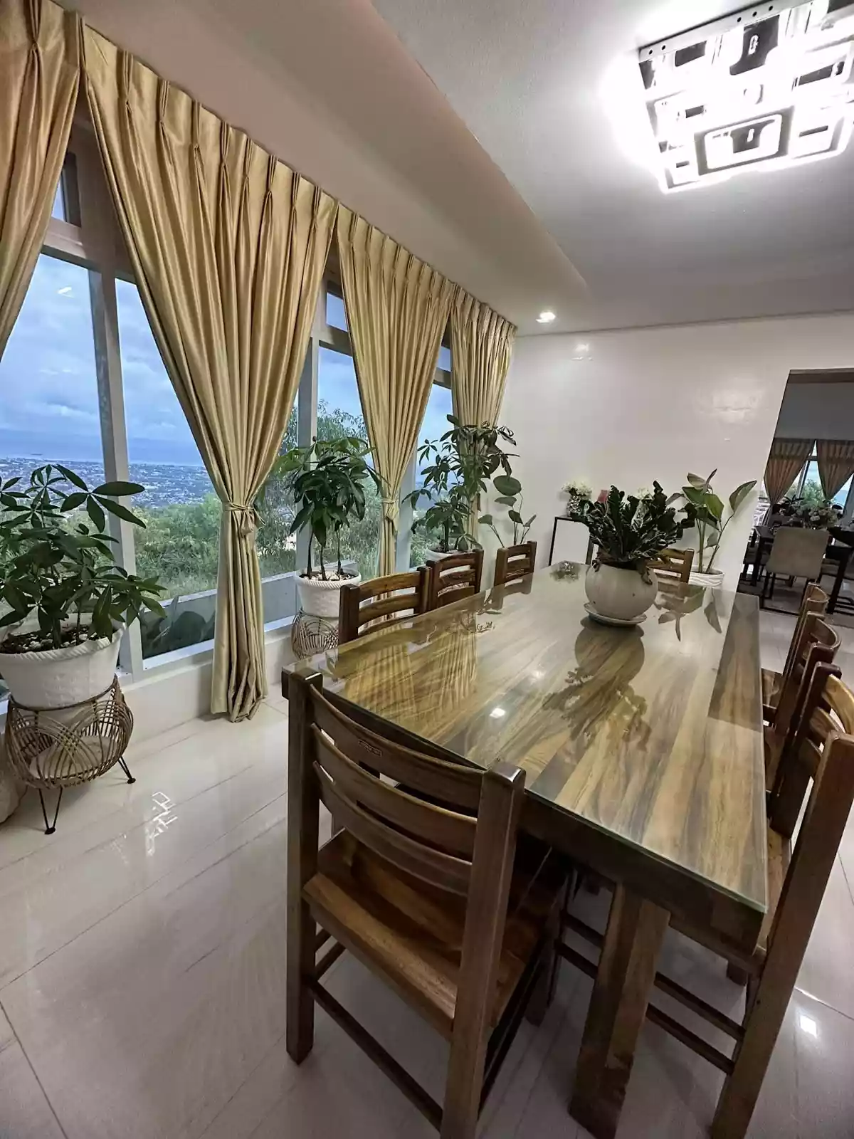 Overlooking Vista Grande House For Sale — House and Lot in Rio de Janeiro Street, Talisay, Cebu — Photo 5