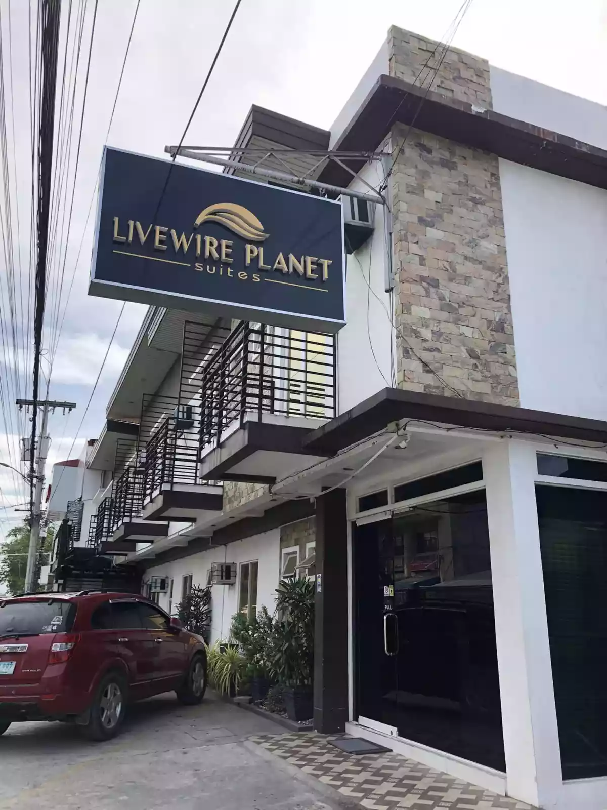 COMMERCIAL LOT with HOTEL BUILDING FOR SALE — Hotel in General Santos City, South Cotabato, Philippines — Photo 5