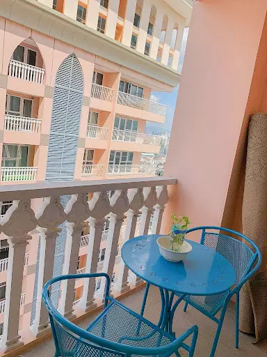 STUDIO UNIT FOR RENT at The Venice Luxury Residences — Studio in Naples Drive, Taguig, Metro Manila — Photo 6