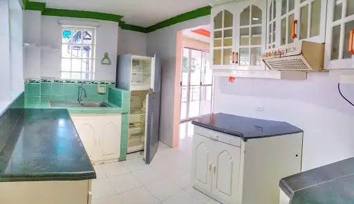 House and Lot in Labangon with Beautiful City and Seaview — House and Lot in Cebu City, Cebu, Philippines — Photo 6