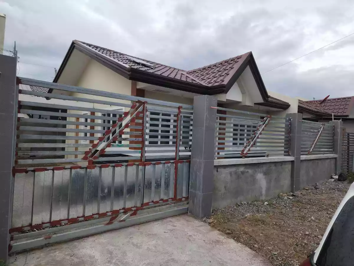SOLD Agan Lagao For Assume With Light and Water Gated and Fenced — House and Lot in Junction road, General Santos City, South Cotabato — Photo 6